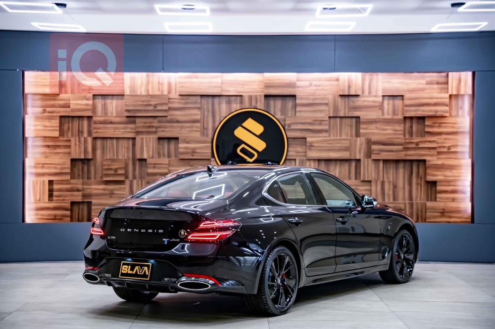 جێنسس G70